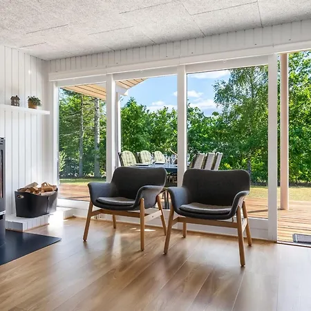 Casa de Férias Lillebror - 7km From The Sea By Interhome *